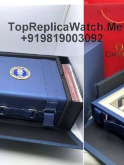 Omega Snoopy box with papers